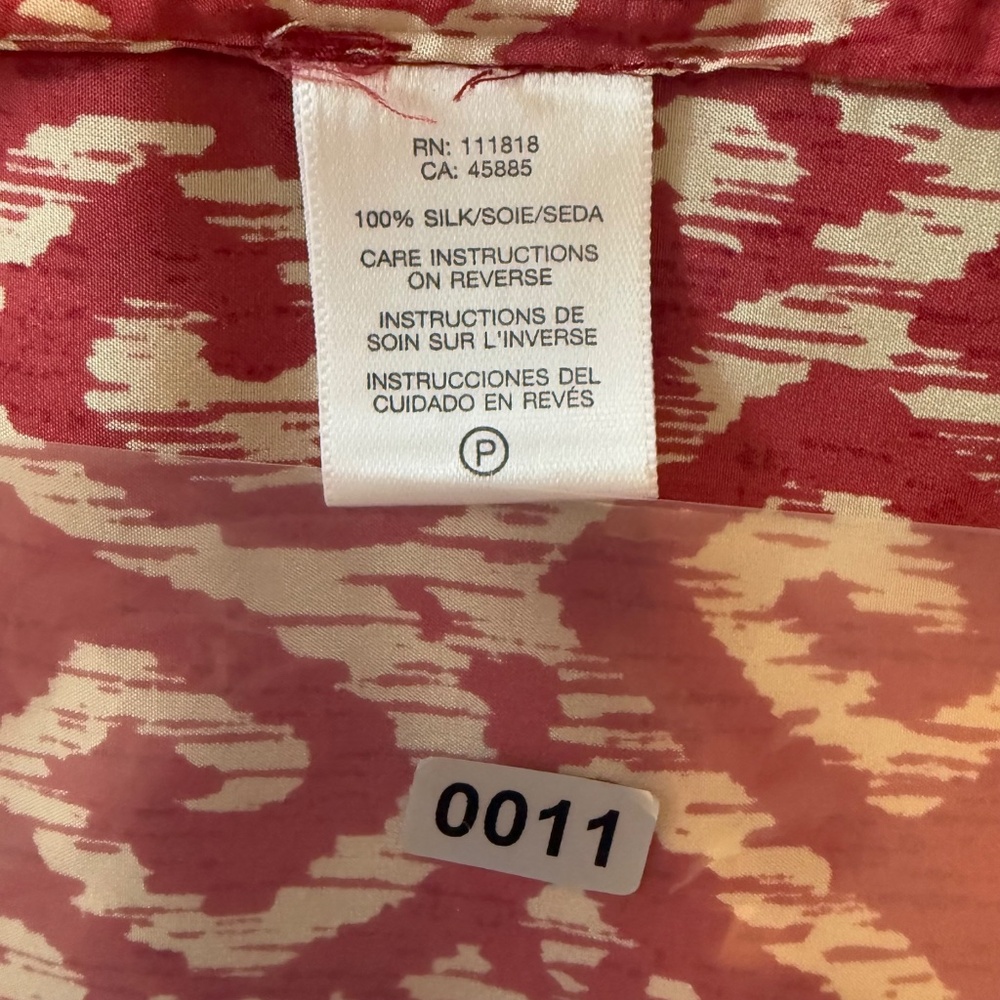 Michael Michael Kors Women’s Plus 100% Silk Long Sleeve Red Blouse Size 16 W - Picture 7 of 7